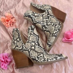 Abound Beige and Black Snake-Print Cutout Ankle Boots